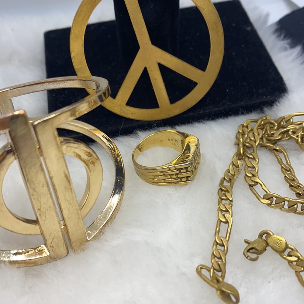 4 Vintage Pieces Gold & Brass Tone